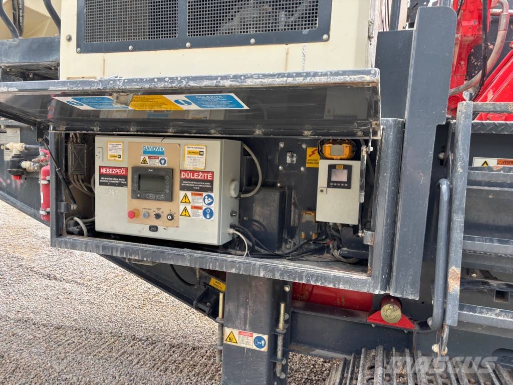 Sandvik QJ 341+ الكسارات المتنقلة