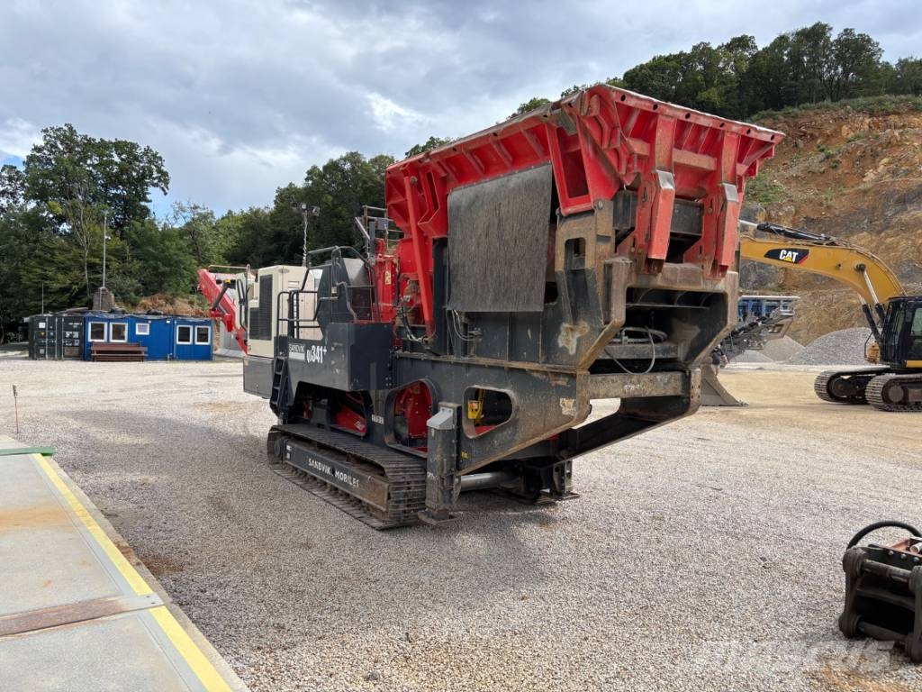 Sandvik QJ 341+ الكسارات المتنقلة
