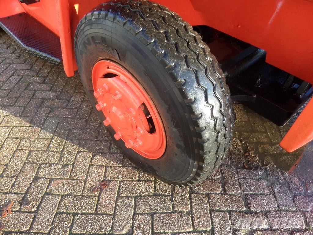 Kalmar 10-600 Dīzeļa autoiekrāvēji