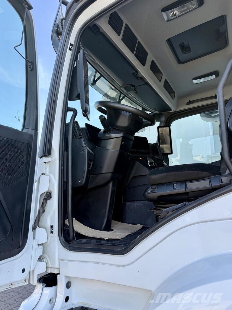 Mercedes-Benz Arocs 3546 8x4 Fahrmischer Motor E6 D Avtomešalci za beton