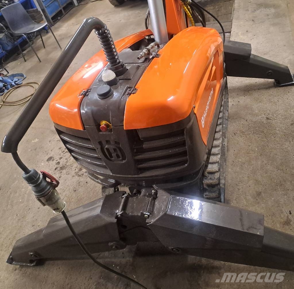 Husqvarna DXR 300 Εκσκαφάκι (διαβολάκι) < 7t
