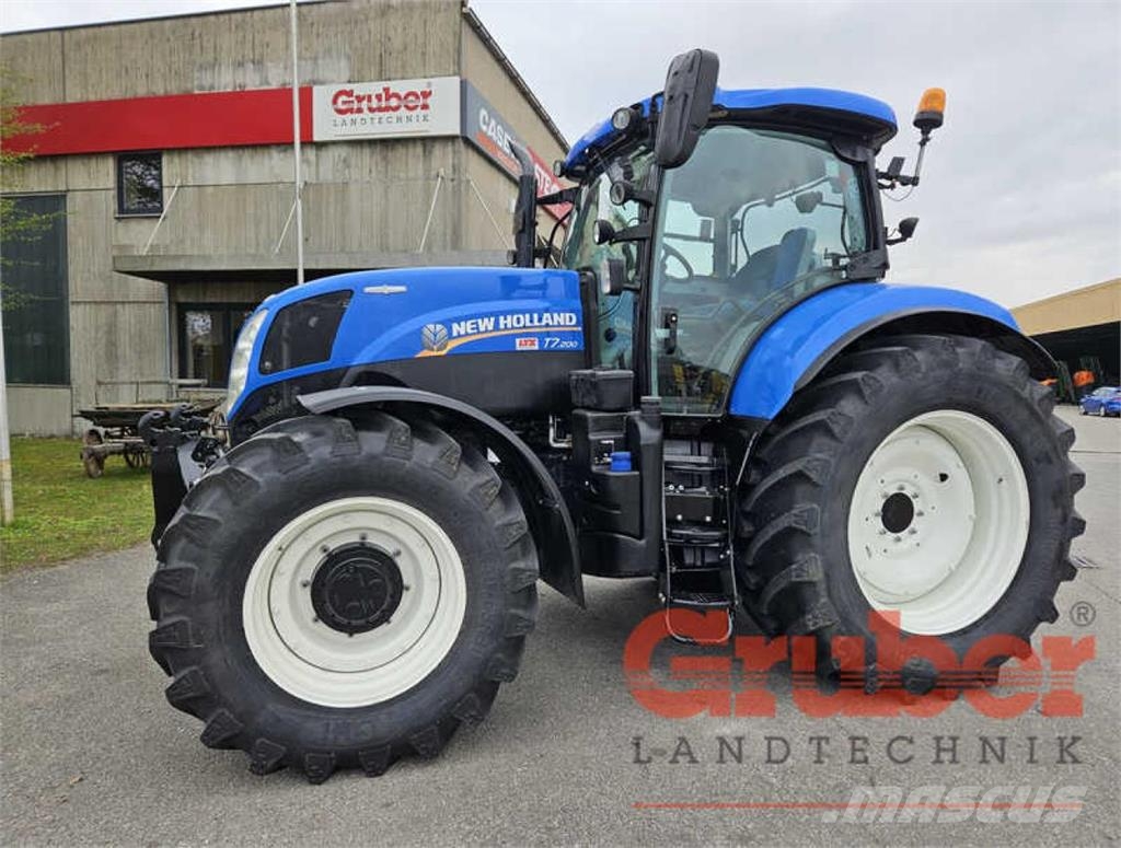 New Holland T7.200 AC Tractoren