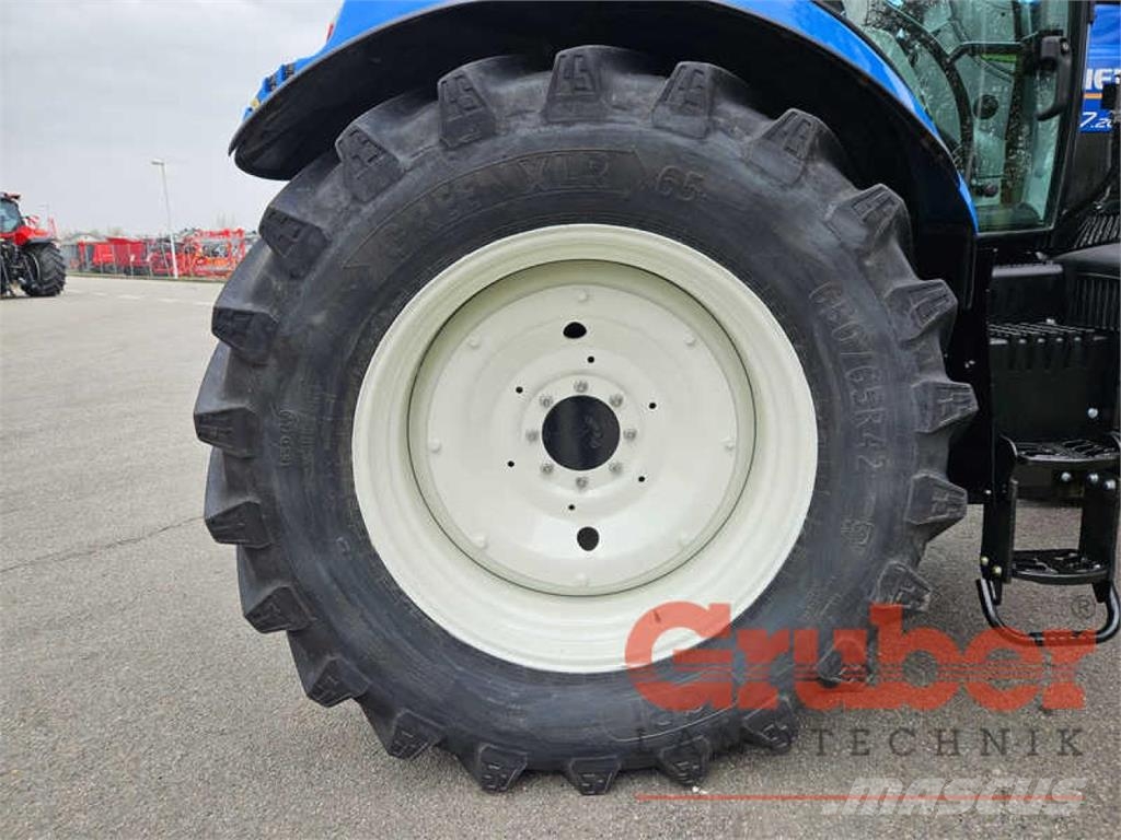 New Holland T7.200 AC Tractoren