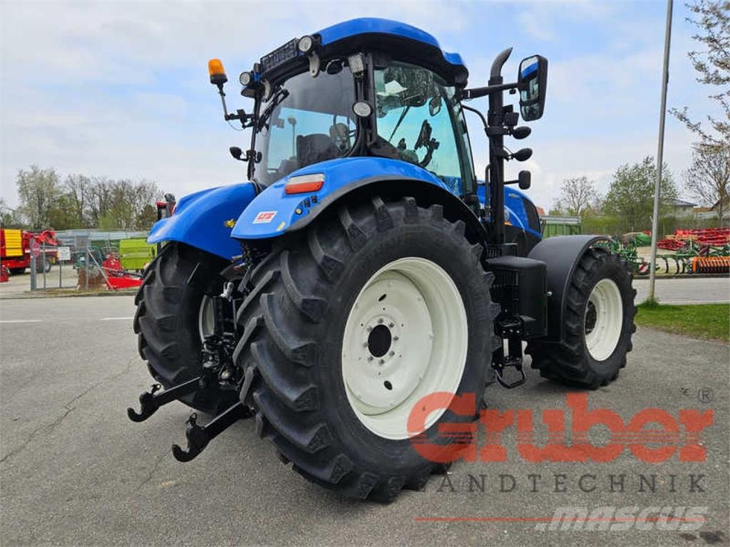 New Holland T7.200 AC Tractoren