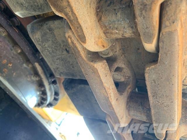 Komatsu PC138US-11 Gravemaskiner på larvebånd