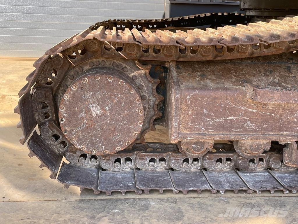 Hyundai HX220AL Rupsgraafmachines