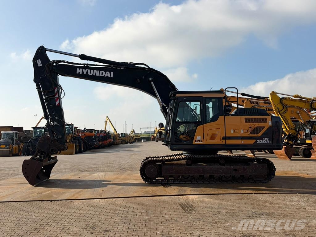 Hyundai HX220AL Гусеничні екскаватори