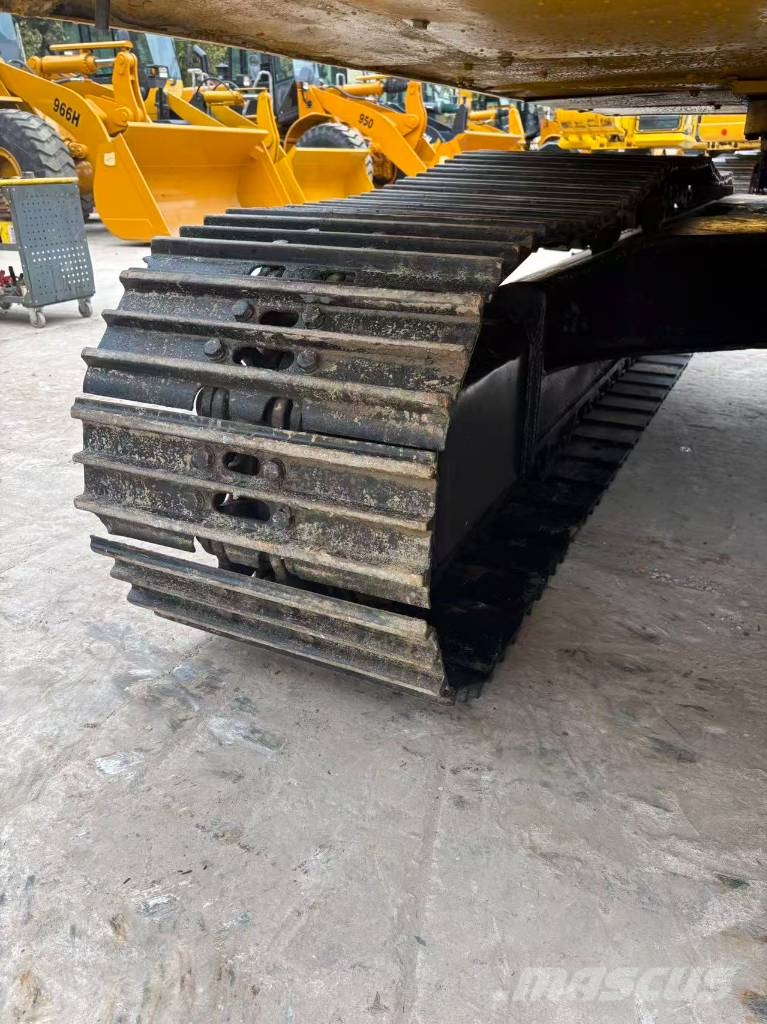 CAT 320 B L Bageri guseničari