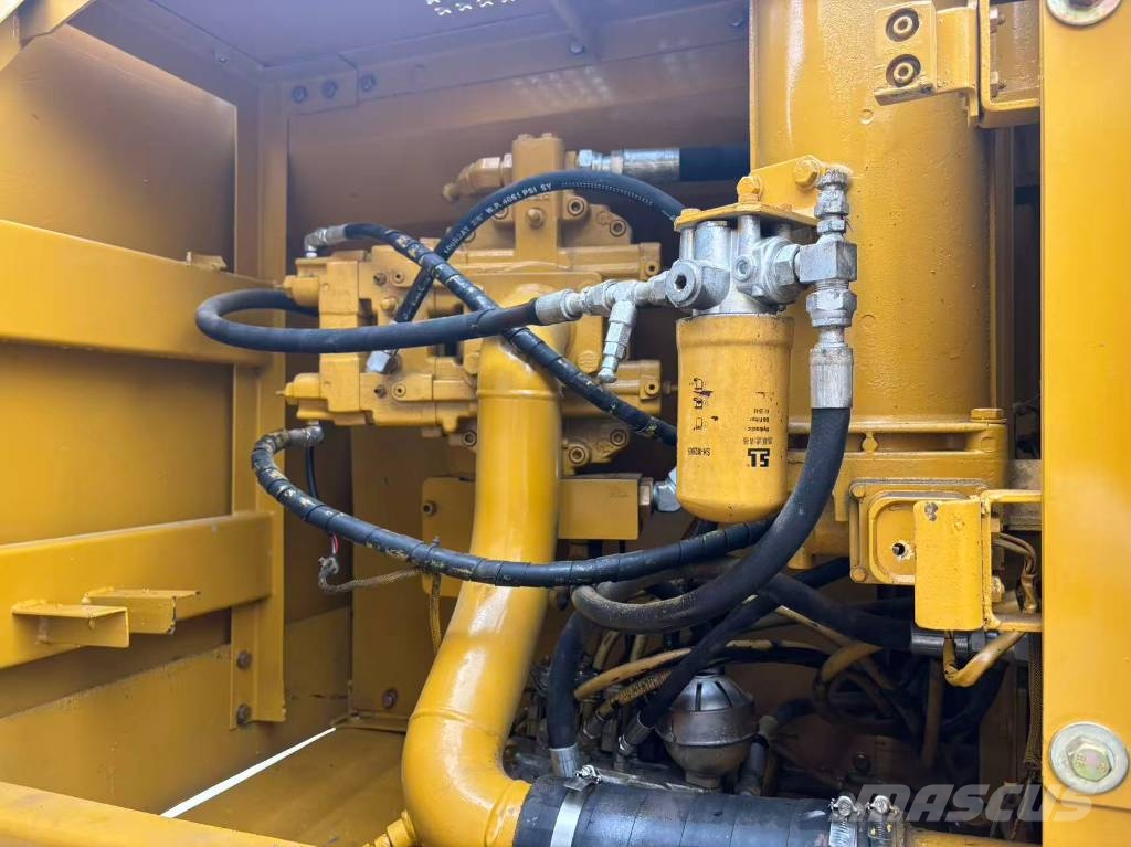 CAT 320 B L Bageri guseničari