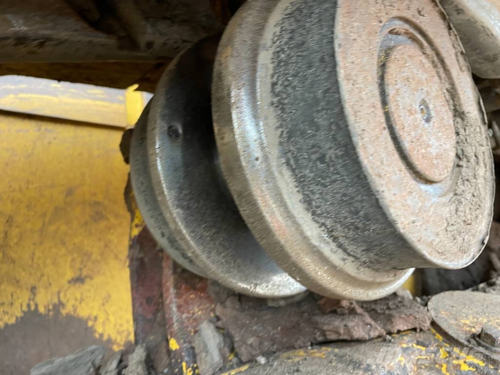 Komatsu D65 PX-18E0 Ripper Dozere Beltegående