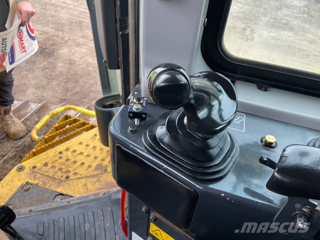 Komatsu D65 PX-18E0 Ripper Dozere Beltegående