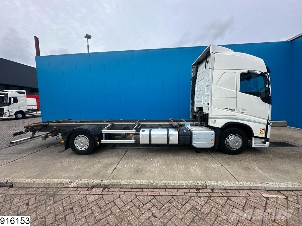 Volvo FH 500 EURO 6d, I-SAVE Containertrucks met kabelsysteem