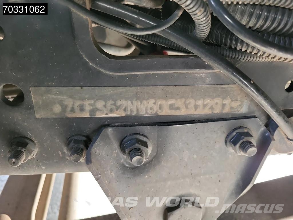 Iveco X-Way 570 6X4 Retarder Standklima ACC Navi Leder Camiones tractor