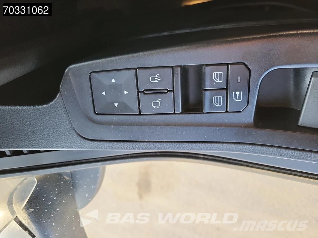 Iveco X-Way 570 6X4 Retarder Standklima ACC Navi Leder Tegljači