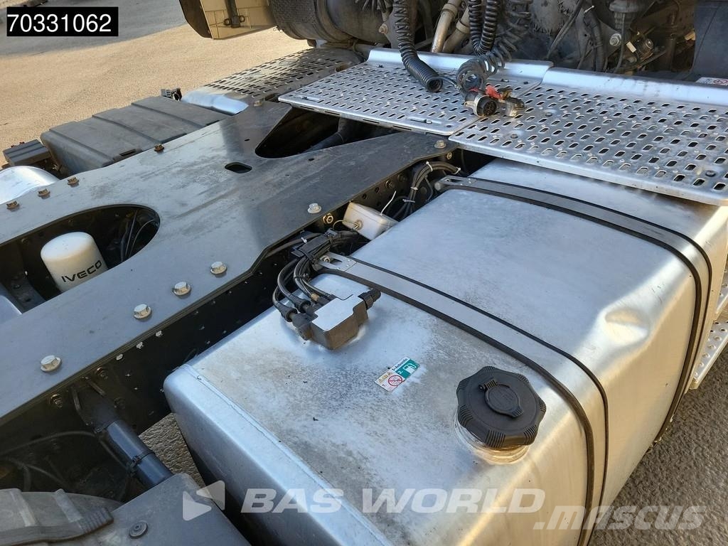 Iveco X-Way 570 6X4 Retarder Standklima ACC Navi Leder Vetopöytäautot