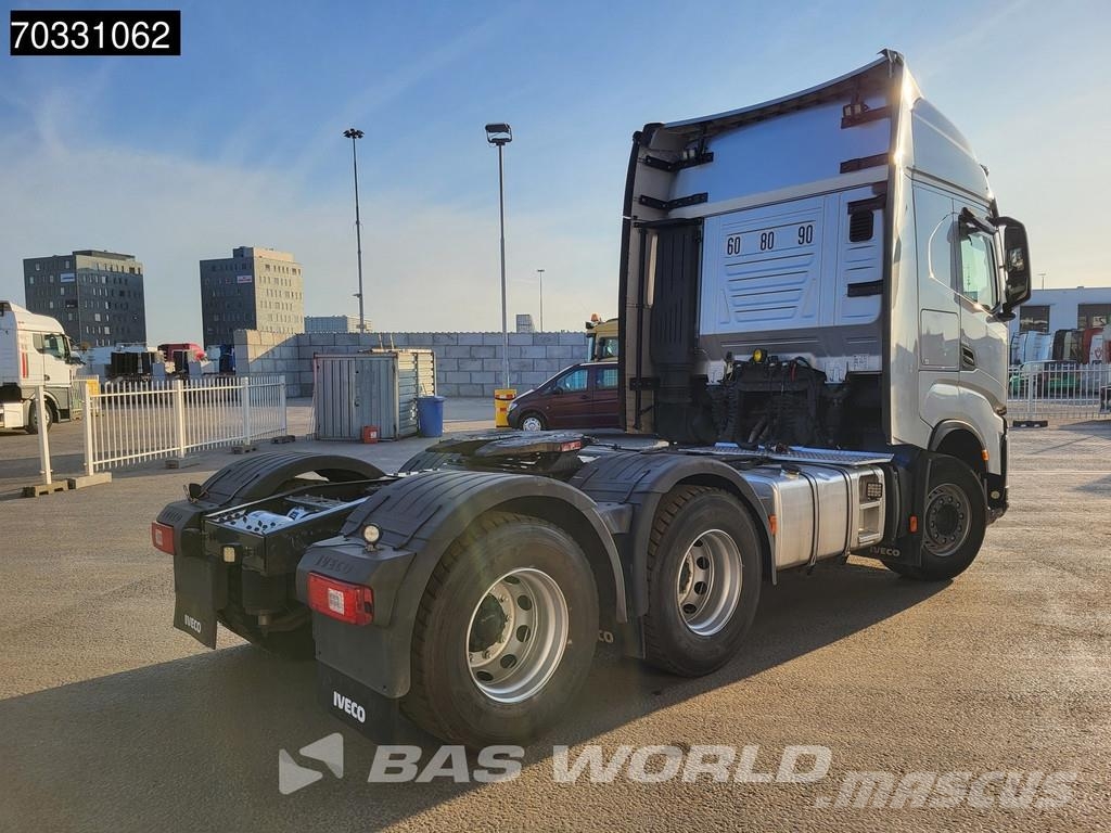 Iveco X-Way 570 6X4 Retarder Standklima ACC Navi Leder Tegljači