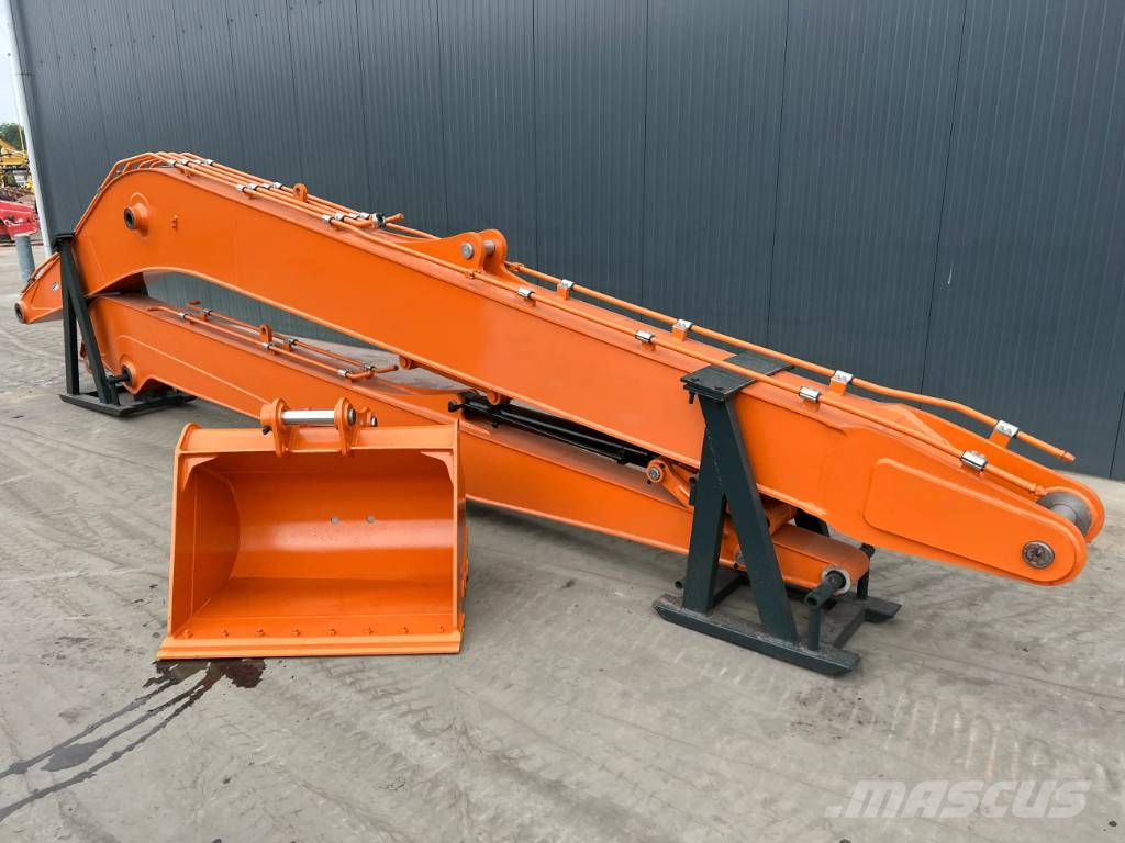 Hitachi ZX225 18m Set Long Reach Equipment Graafarmen