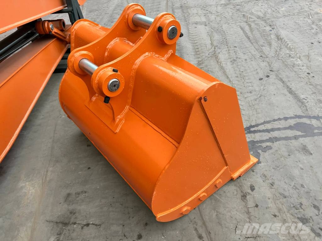 Hitachi ZX225 18m Set Long Reach Equipment Graafarmen
