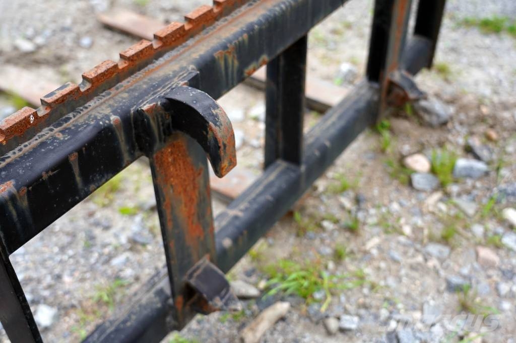 PALLGAFFLAR 1200x1000 MM MED SMS / TRIMA FÄSTE Priključki za čelni nakladalec