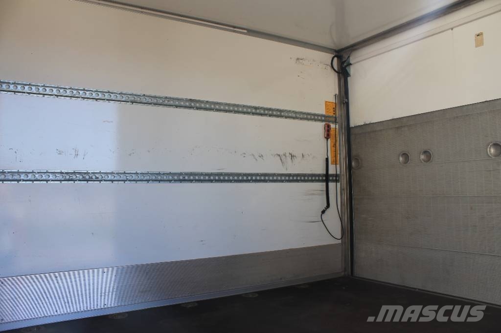 Iveco Daily 35 S18 Vehículos de caha cerrada