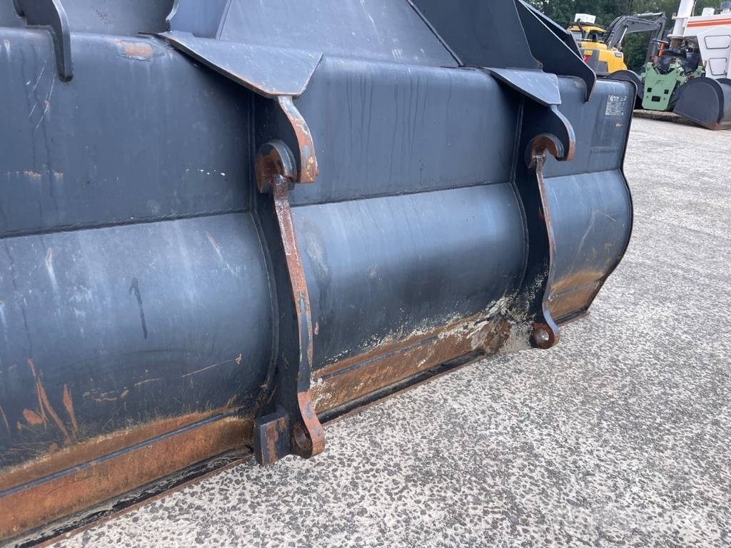 Reschke Caterpillar 930 bucket 260cm 2500 liter Baldes