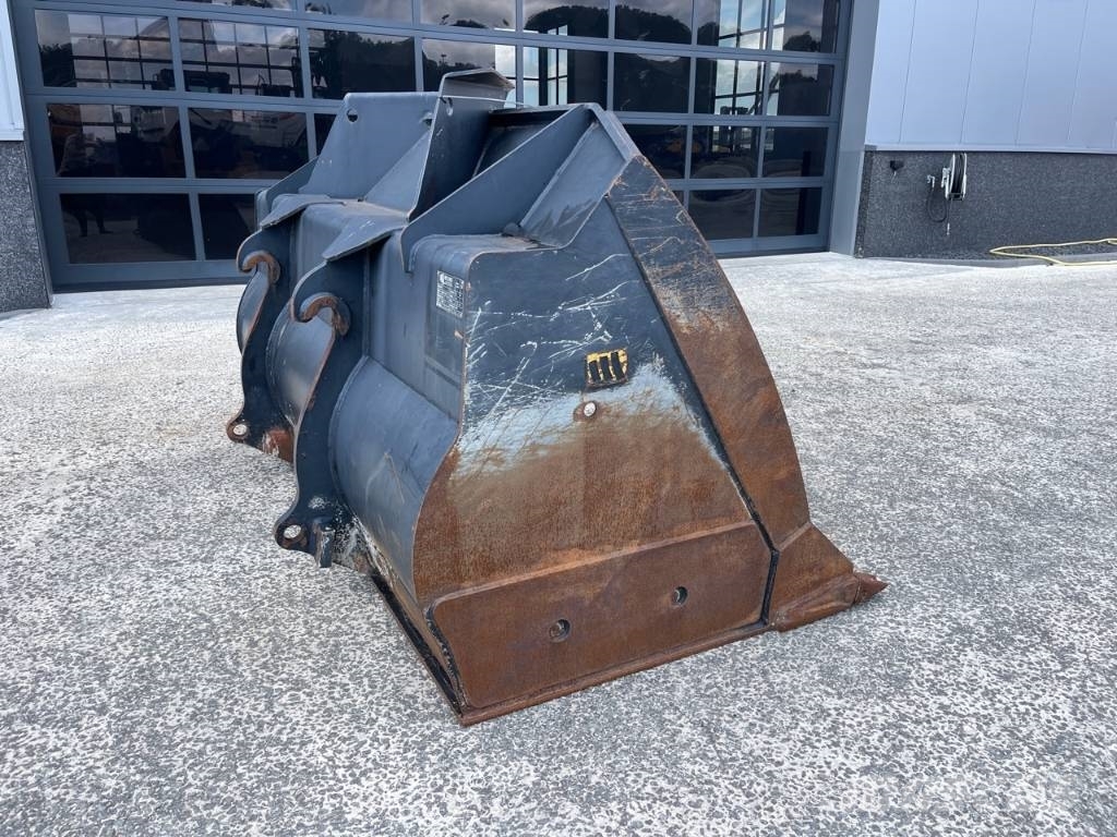 Reschke Caterpillar 930 bucket 260cm 2500 liter Baldes