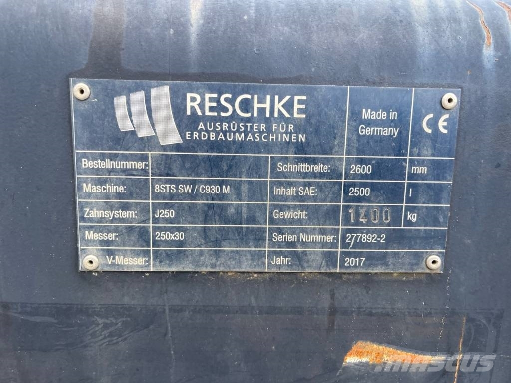 Reschke Caterpillar 930 bucket 260cm 2500 liter Baldes