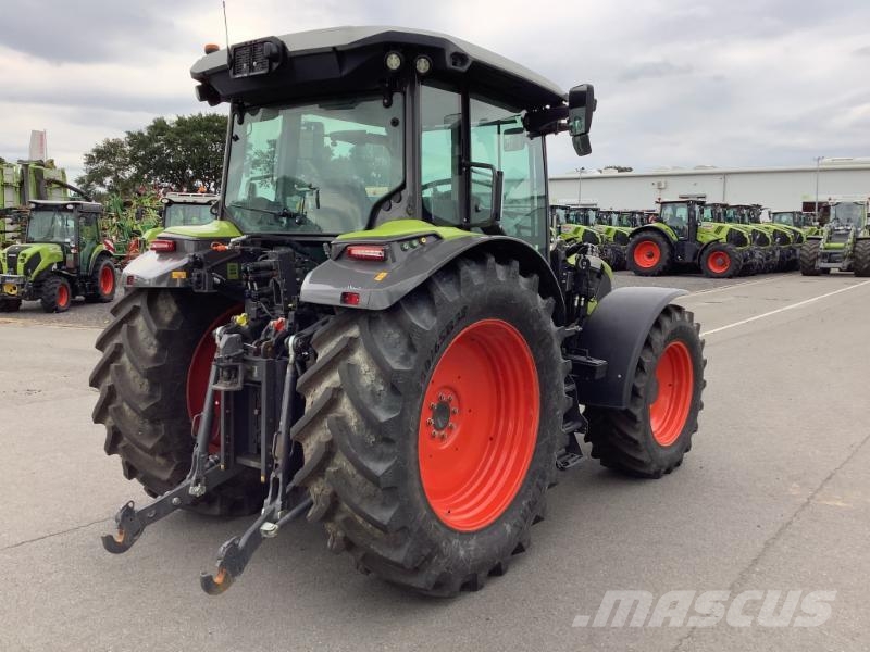 CLAAS AXOS 3.105 Tractoren