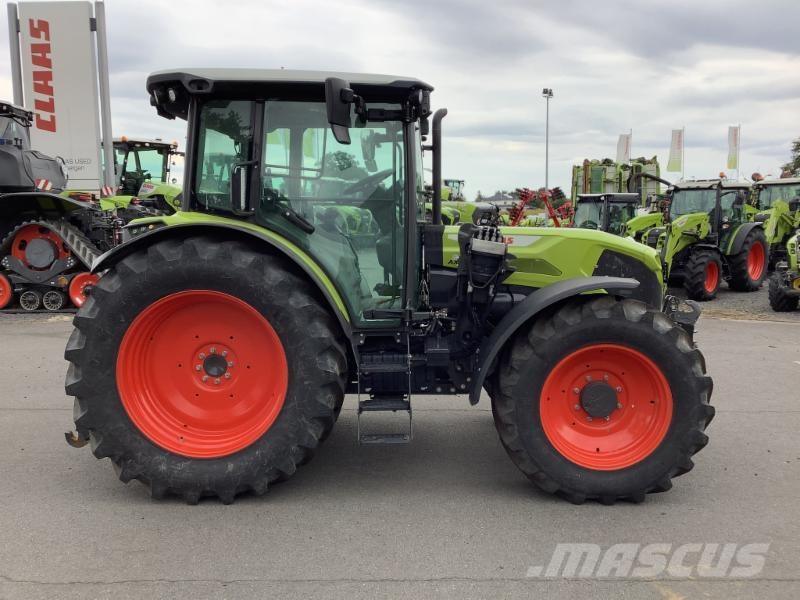 CLAAS AXOS 3.105 Tractoren