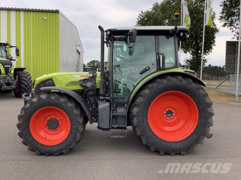 CLAAS AXOS 3.105 Tractoren