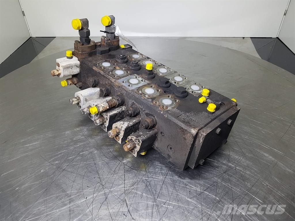 Sennebogen 818E-712031 / R901355589-178824-Valve/Ventile 液压