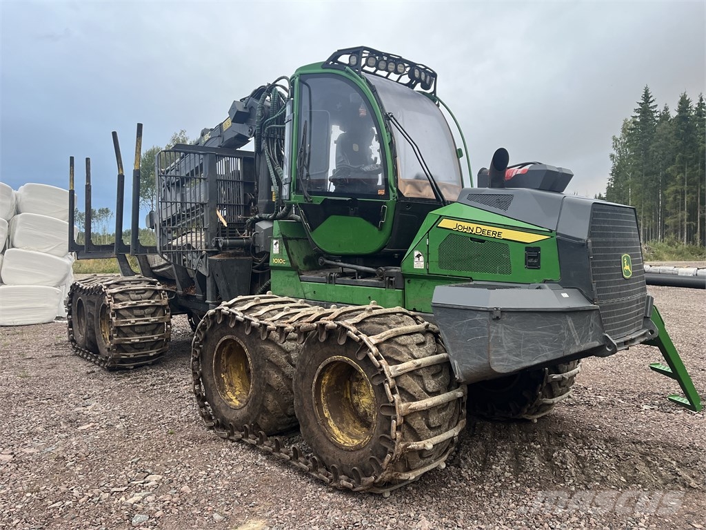 John Deere 1010 G Uitrijwagens