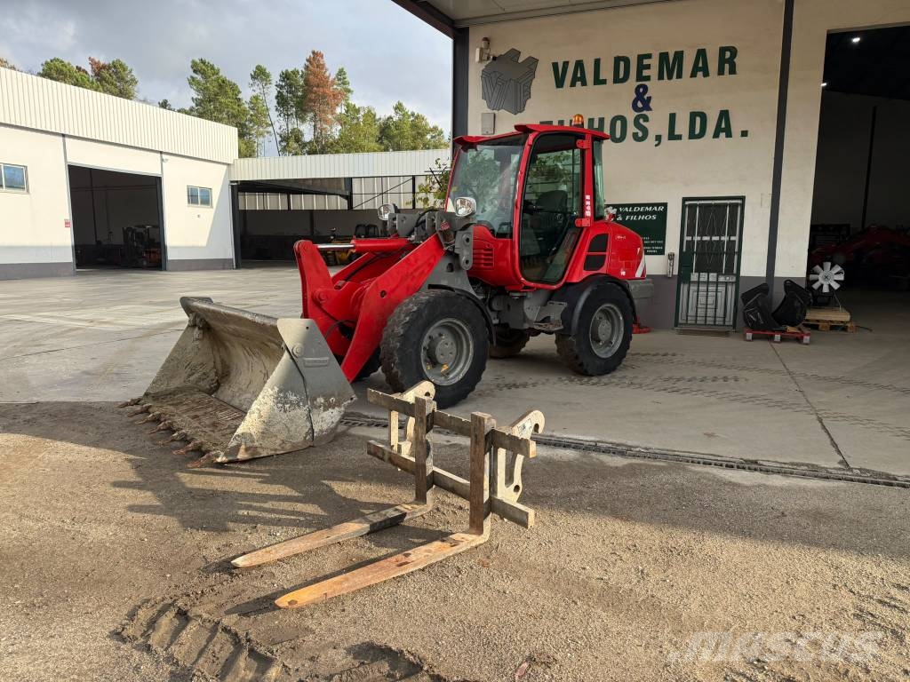 Volvo L 28 F, L 30 Pás carregadoras de rodas