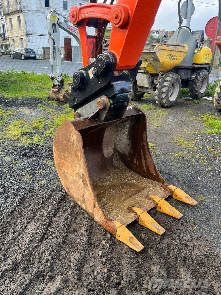Kubota KX 080-4a 中型挖掘机