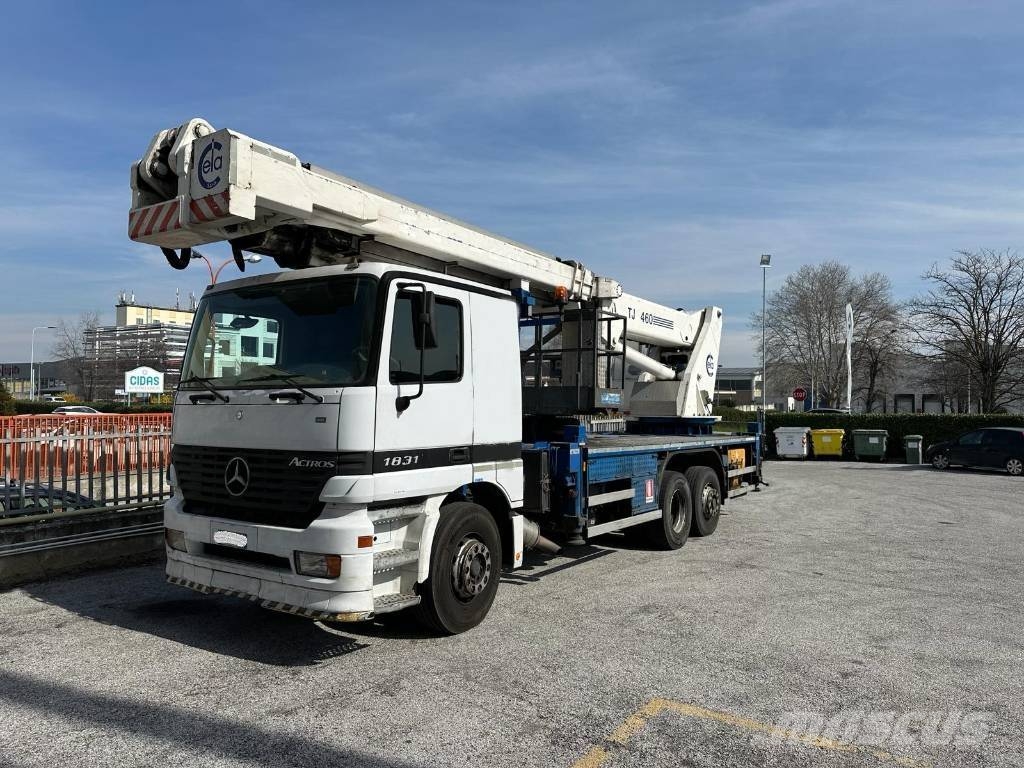 Cela TJ460 anno 2005 Plataformas aéreas montadas em camião