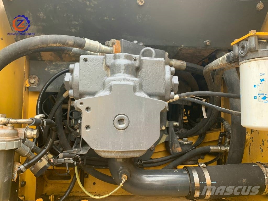Komatsu PC 300 Εκσκαφείς με ερπύστριες