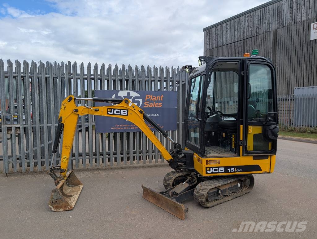 JCB 15 C-1 小型挖掘机