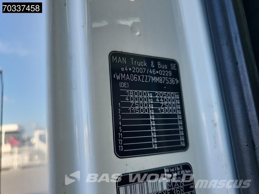 MAN TGX 18.510 4X2 Retarder 2x Tanks Standklima ACC Tahače