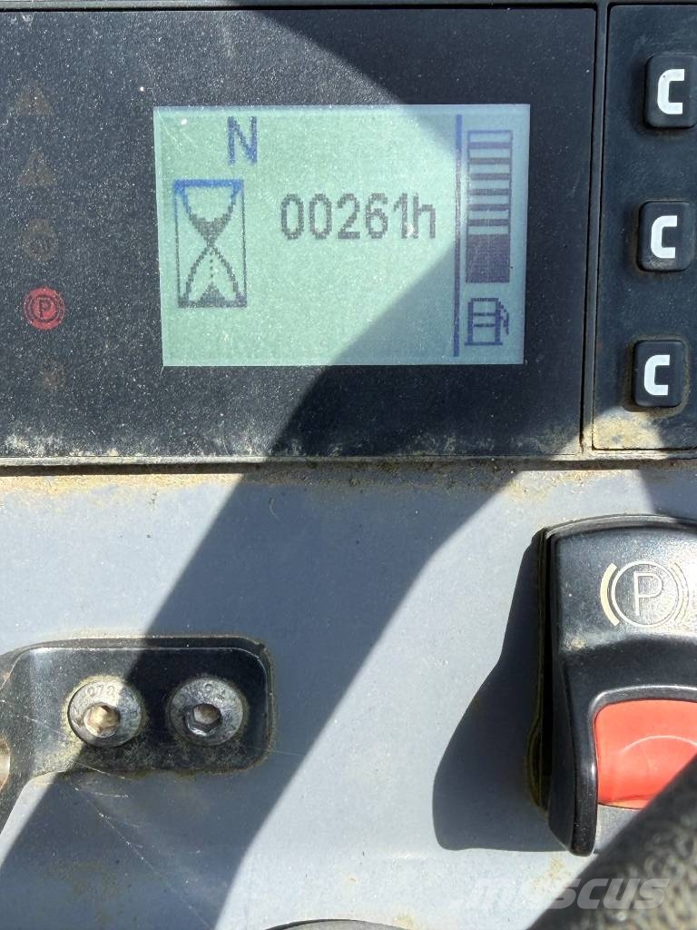 Dynapac CC 1300 VI 雙輪滾壓機