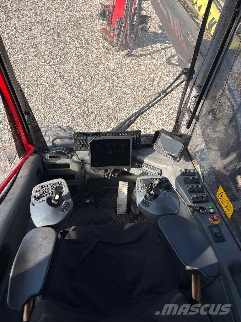 Komatsu 931.1 收穫機