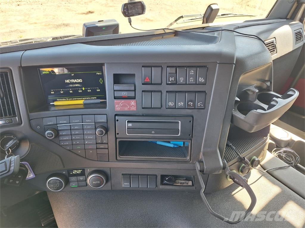 Volvo FMX 500 8X4 Sora- ja kippiautot