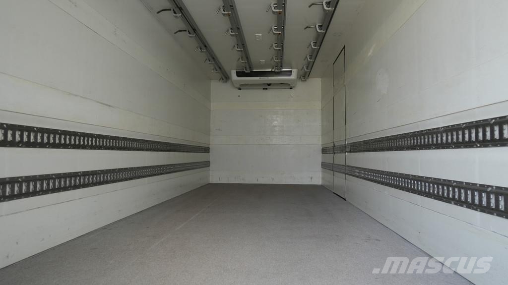 Mercedes-Benz Atego 1224 frigo truck meat hooksystem 409.000km Φορτηγά Ψυγεία