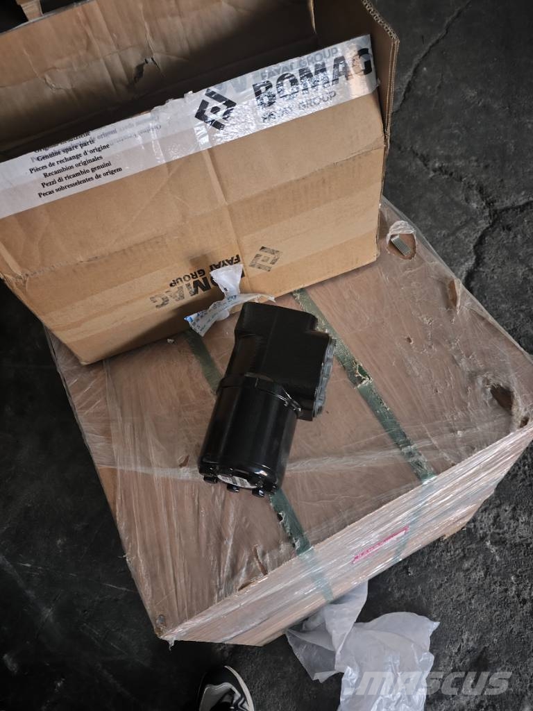 Bomag BW212 BW216 Steering Valve 05905004 11172724 Hidraulika