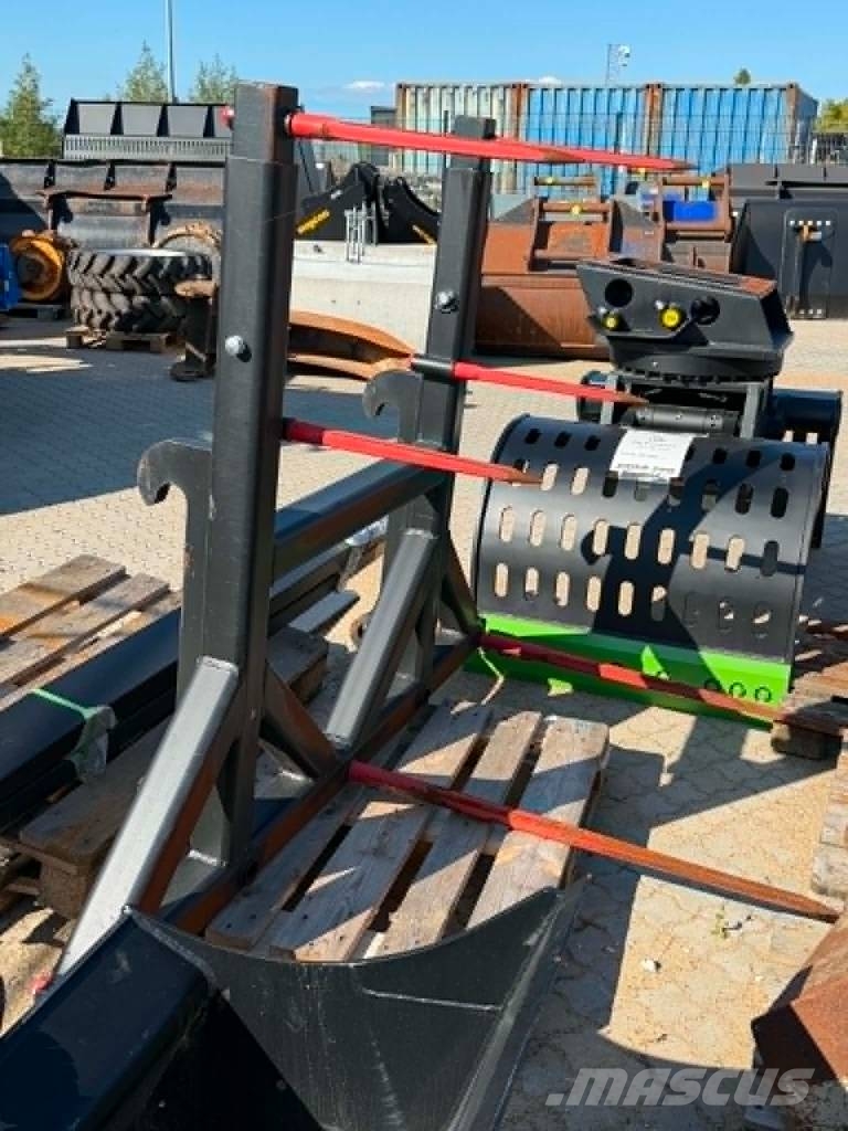 MO Implements Storballegrab 2m fast bund (Volvo BM) Altri accessori per trattori