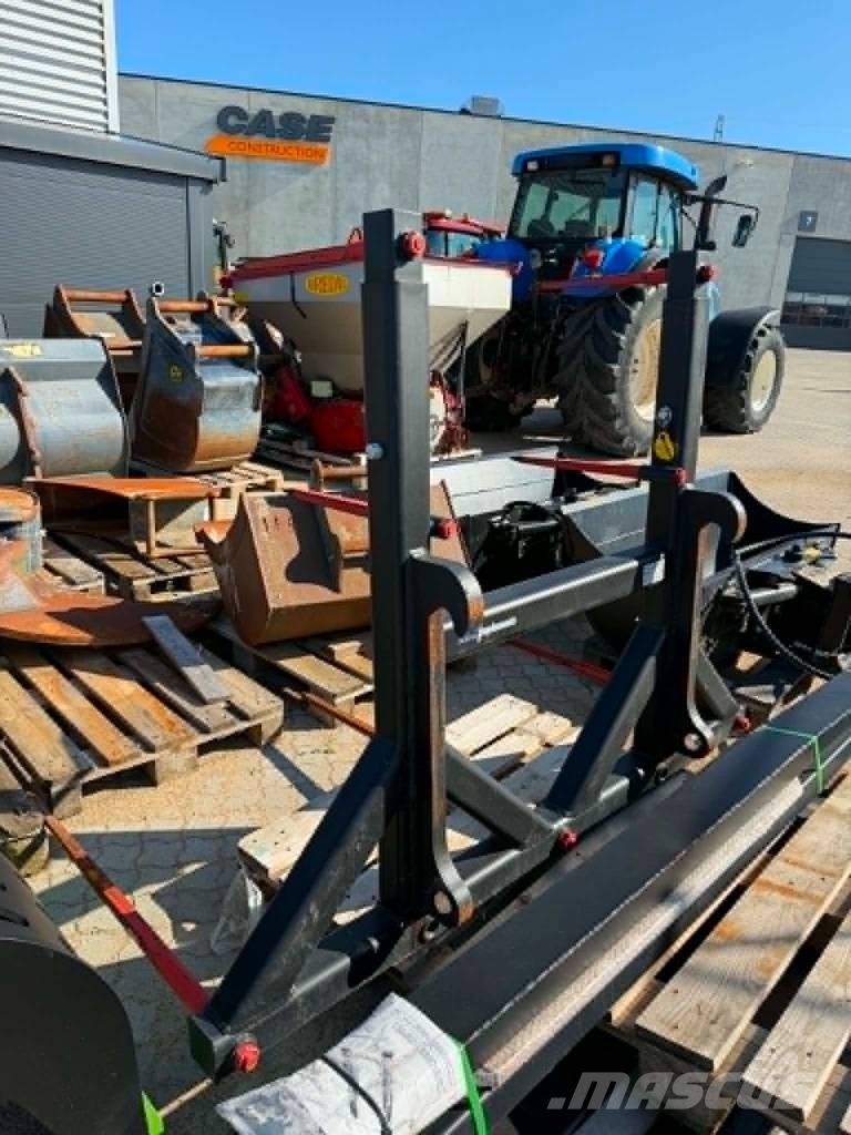 MO Implements Storballegrab 2m fast bund (Volvo BM) Altri accessori per trattori