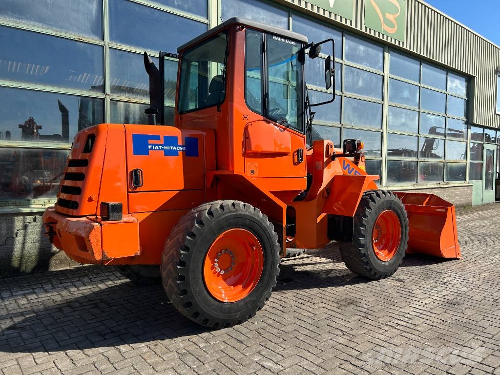 Fiat-Hitachi W90 A لوادر بعجل
