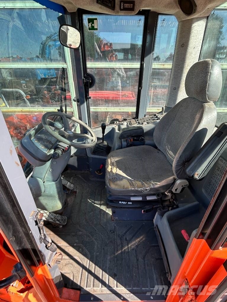 Fiat-Hitachi W90 A لوادر بعجل