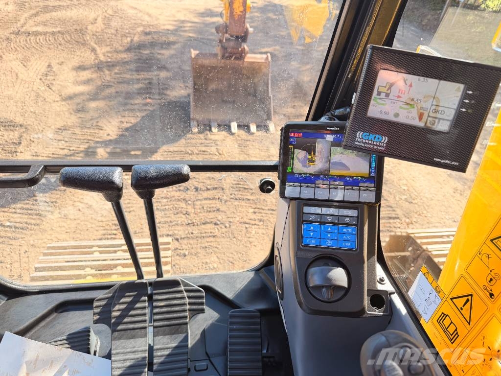 Komatsu PC 210 LC-11 - 15m LONG REACH EXCAVATOR Long Reach Bagger