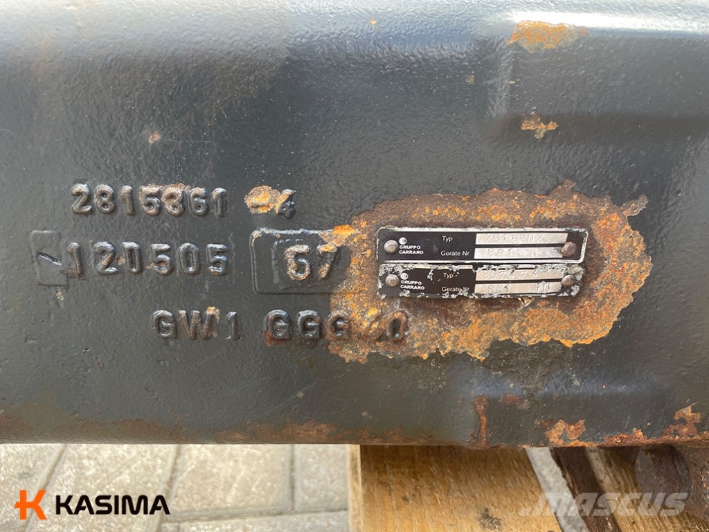 Komatsu Carraro rear axle الشاسيه والتعليق