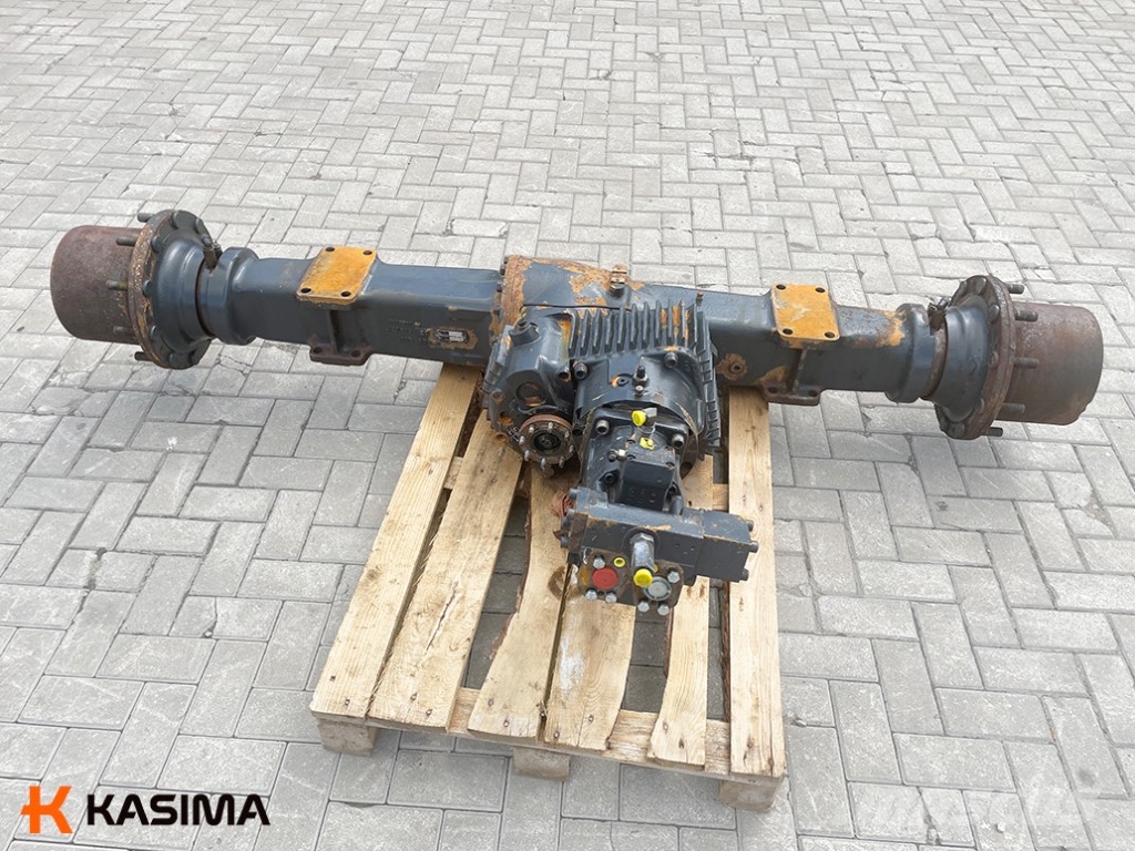 Komatsu Carraro rear axle الشاسيه والتعليق